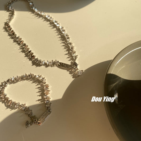 Women's Saturn Irregular Full Diamond Niche High-grade Clavicle Necklaces