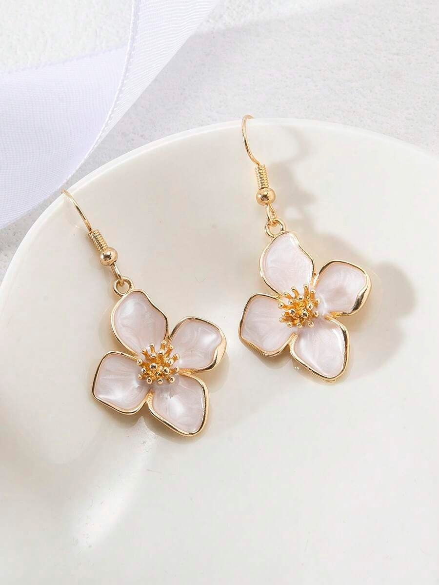 Women's Simple Design Glaze Flowers For Vacation Style Colorful Flower Ear Hook