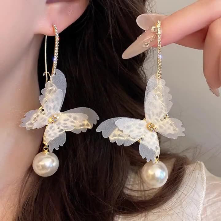 Women's Butterfly Mesh Pearl High-grade Light Luxury Minority Ear Hook