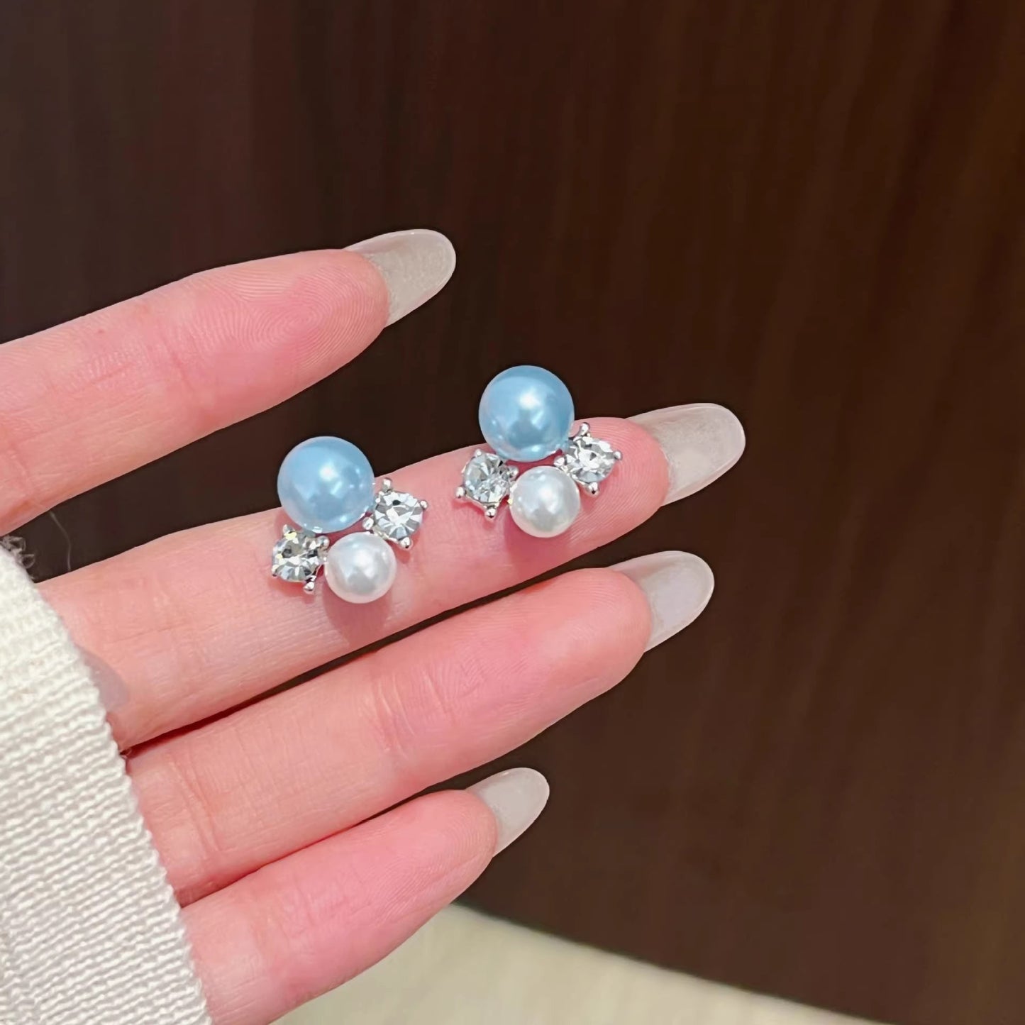Women's French Style Pearl Zircon For Minority Design Light Luxury Stud Earrings