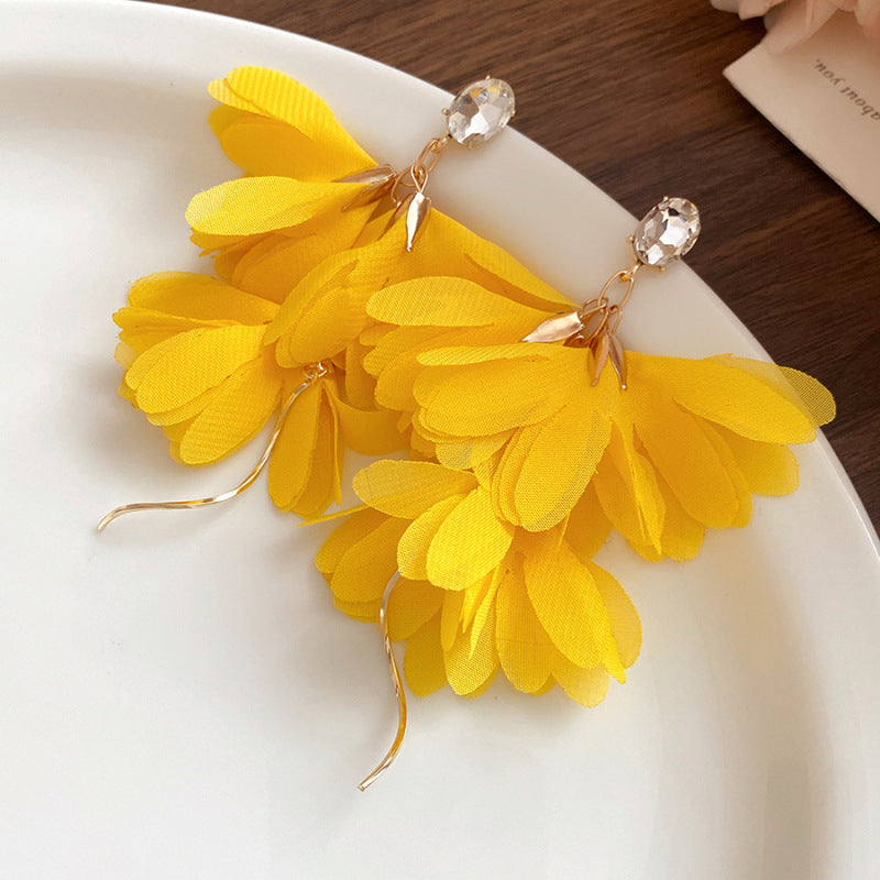 Women's Green Leaf Lily Yellow Series Tassel Light Luxury High-grade Sweet Rings