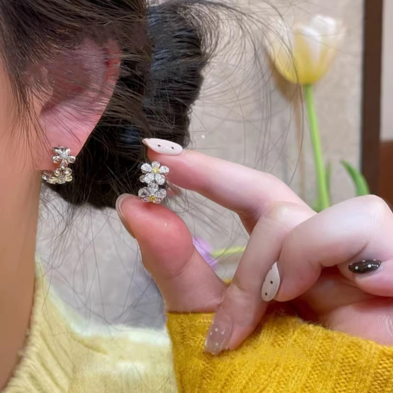 Korean Style Zircon Pearl Cold Simple Elegant Light Luxury Stud Earrings