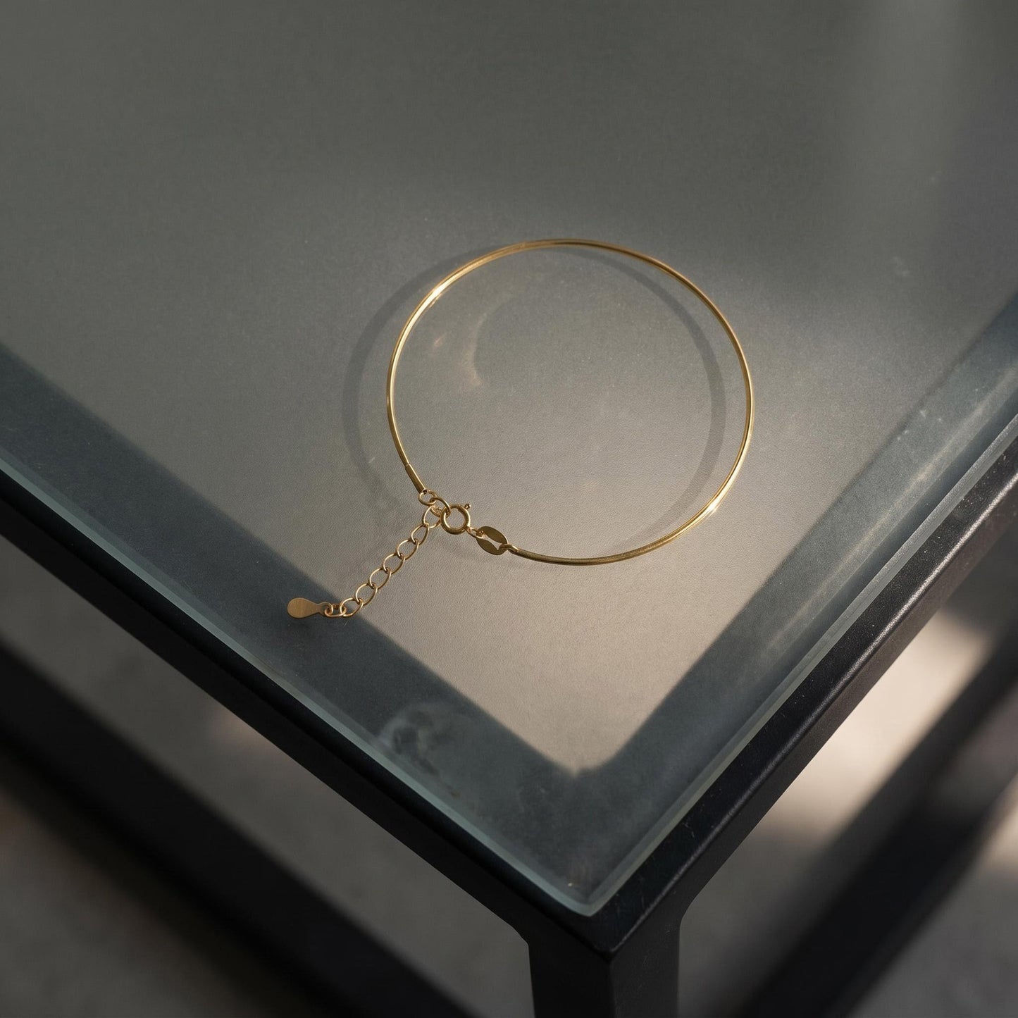 Can Wear Golden Balls Only In Diameter With Bracelet