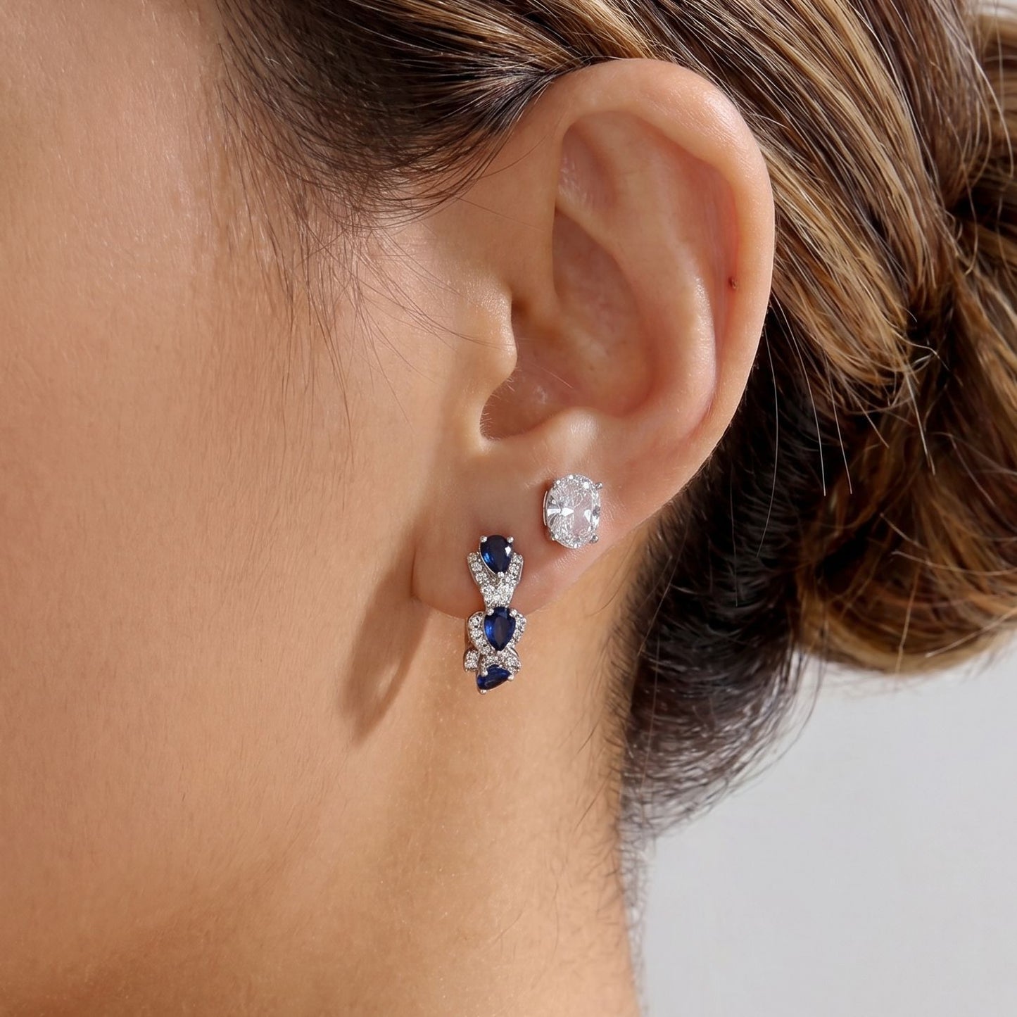 Women's Full Rhinestone Blue Water Drop High-grade Environmental Protection Copper Inlaid Rings
