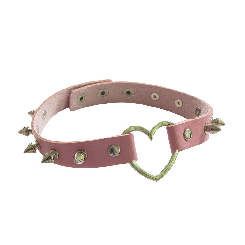 Pointed Rivet Leather Peach Heart Love Clavicle Chain Neck Collar