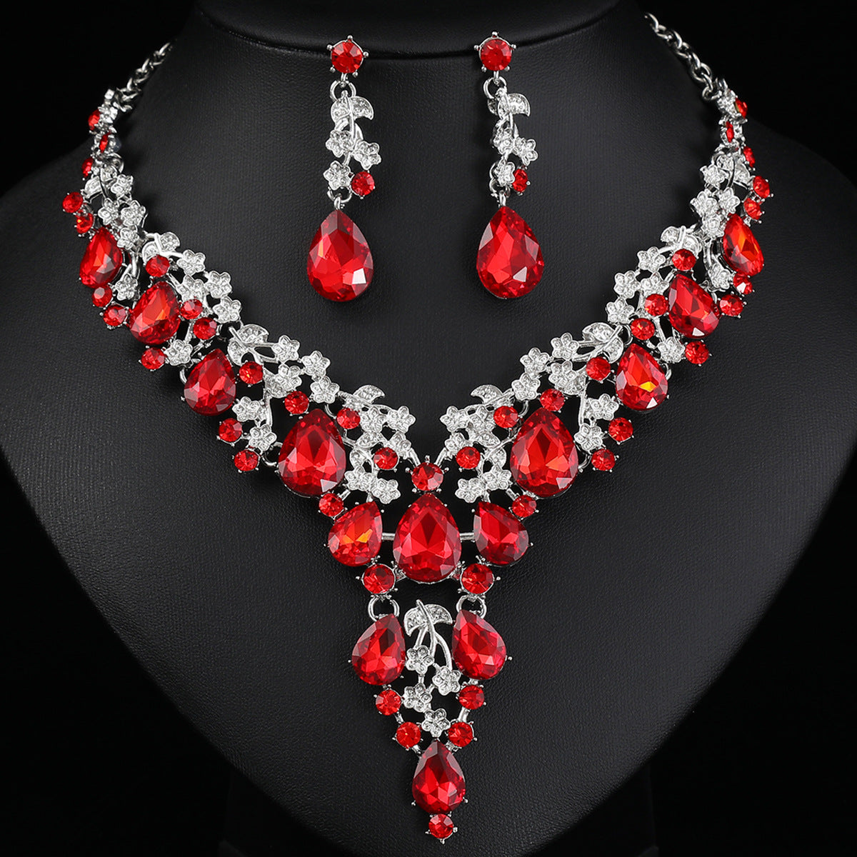 Suite High-grade Three-piece Bridal Wedding Dress Jewelry Set