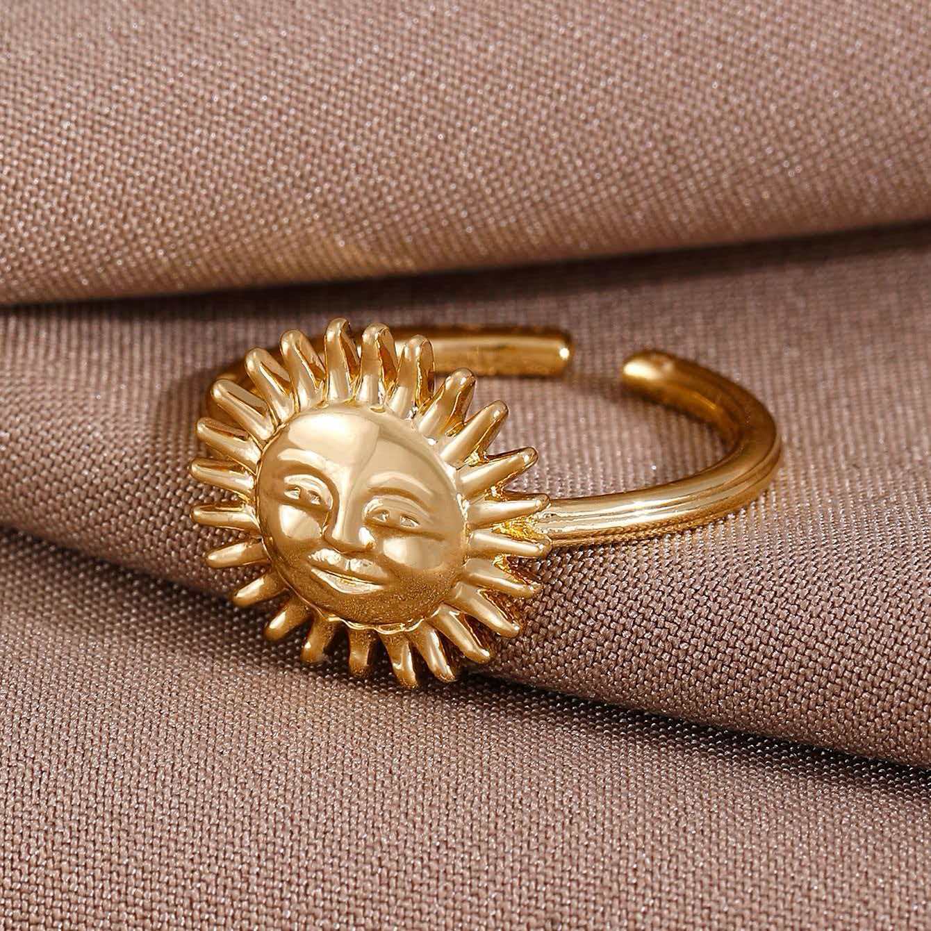 Personality Retro Design Sun Moon Twin Female Rings