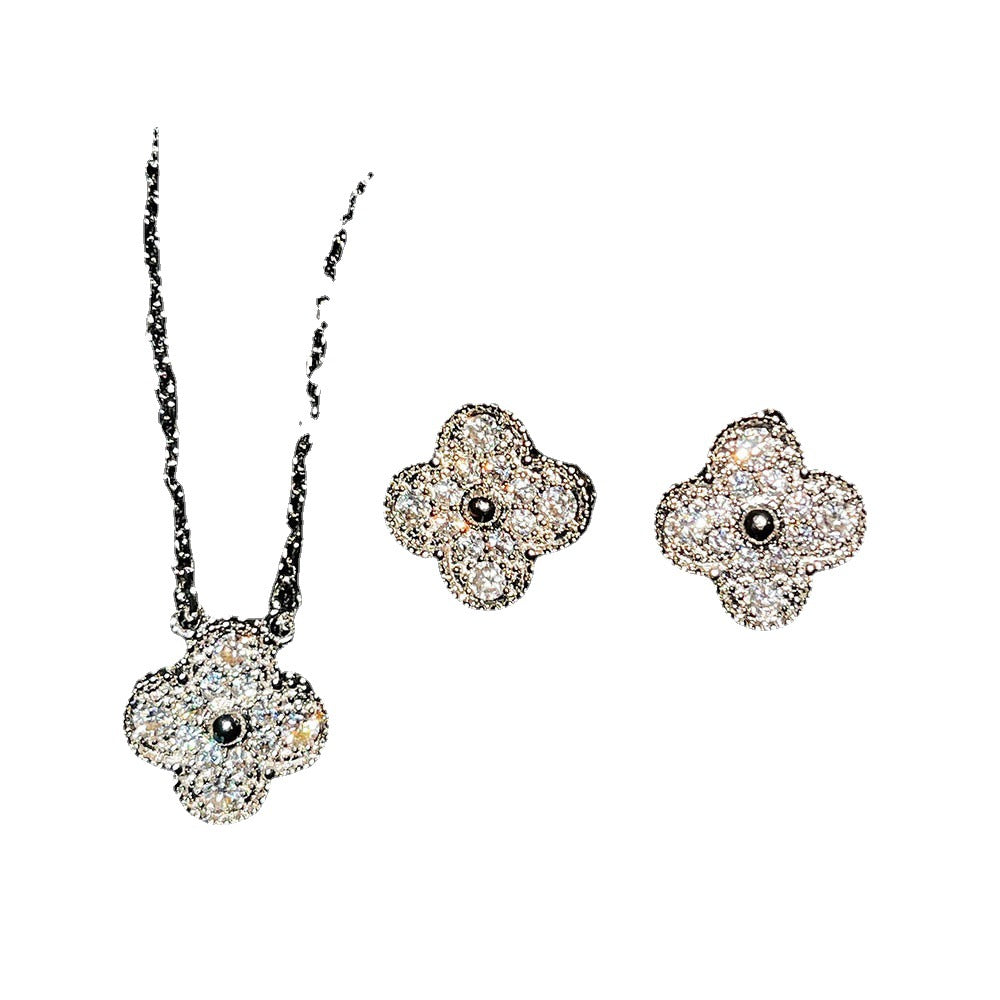 Full Diamond Four-leaf Flower Long Dinner Elegant Jewelry Set