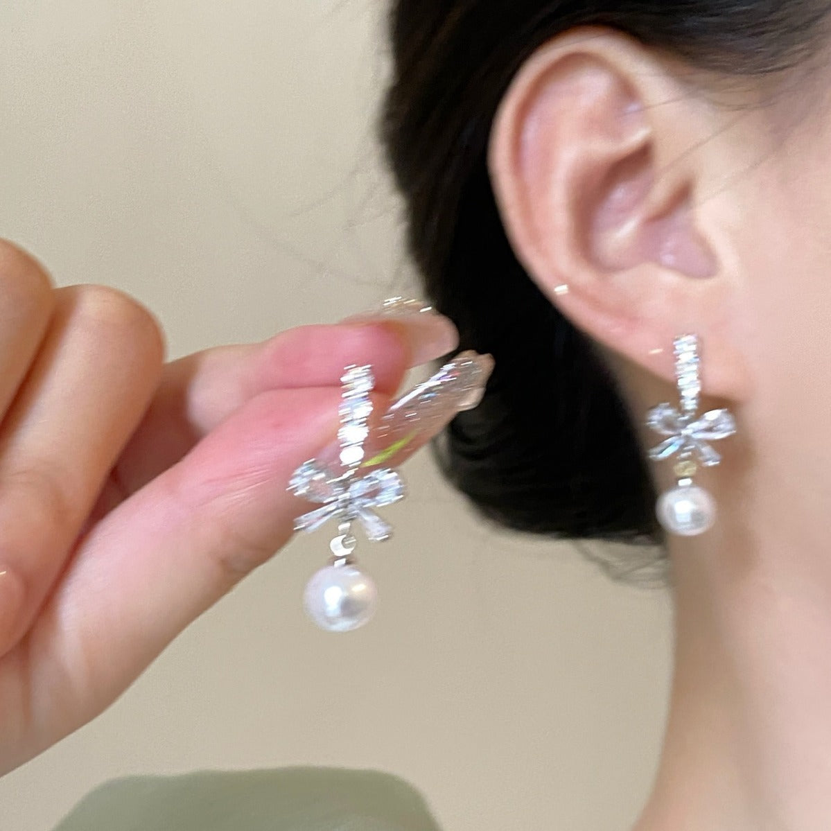 Women's Sier Needle Refined Zircon Bow Long Tassel Earrings