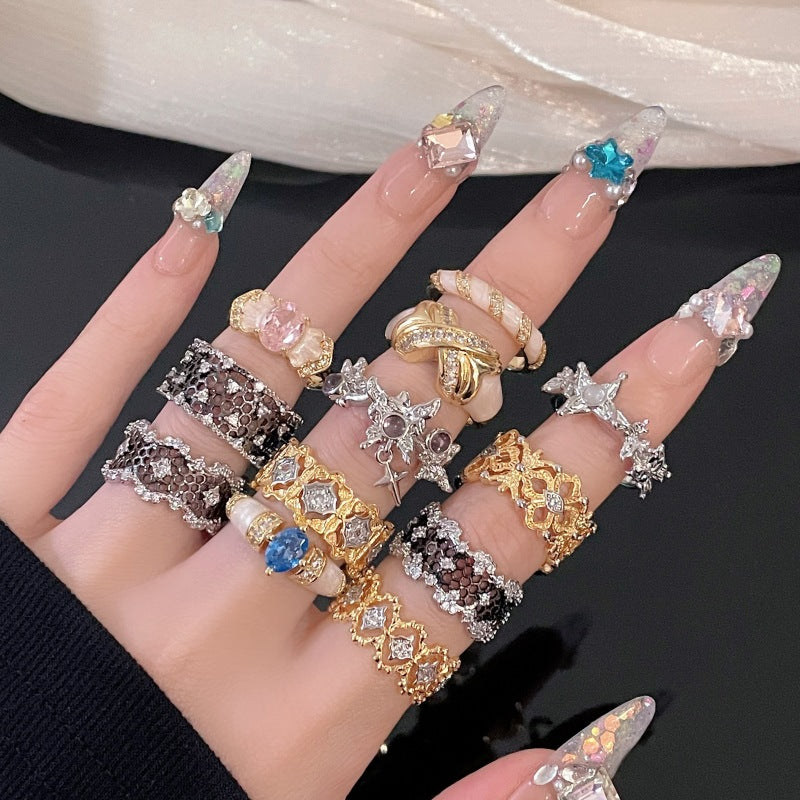 Women's Hollow Lace Trim Open-end Zircon Personalized Retro Style Rings