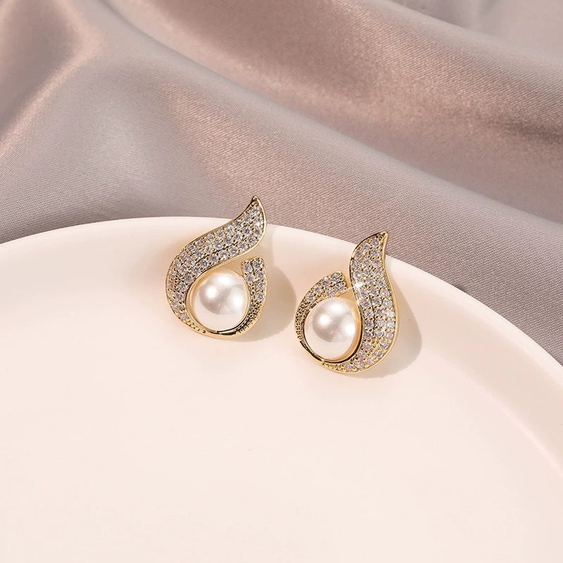 Women's Pearl Micro Inlaid Shell Pearls Water-drop Eardrops Graceful Rings