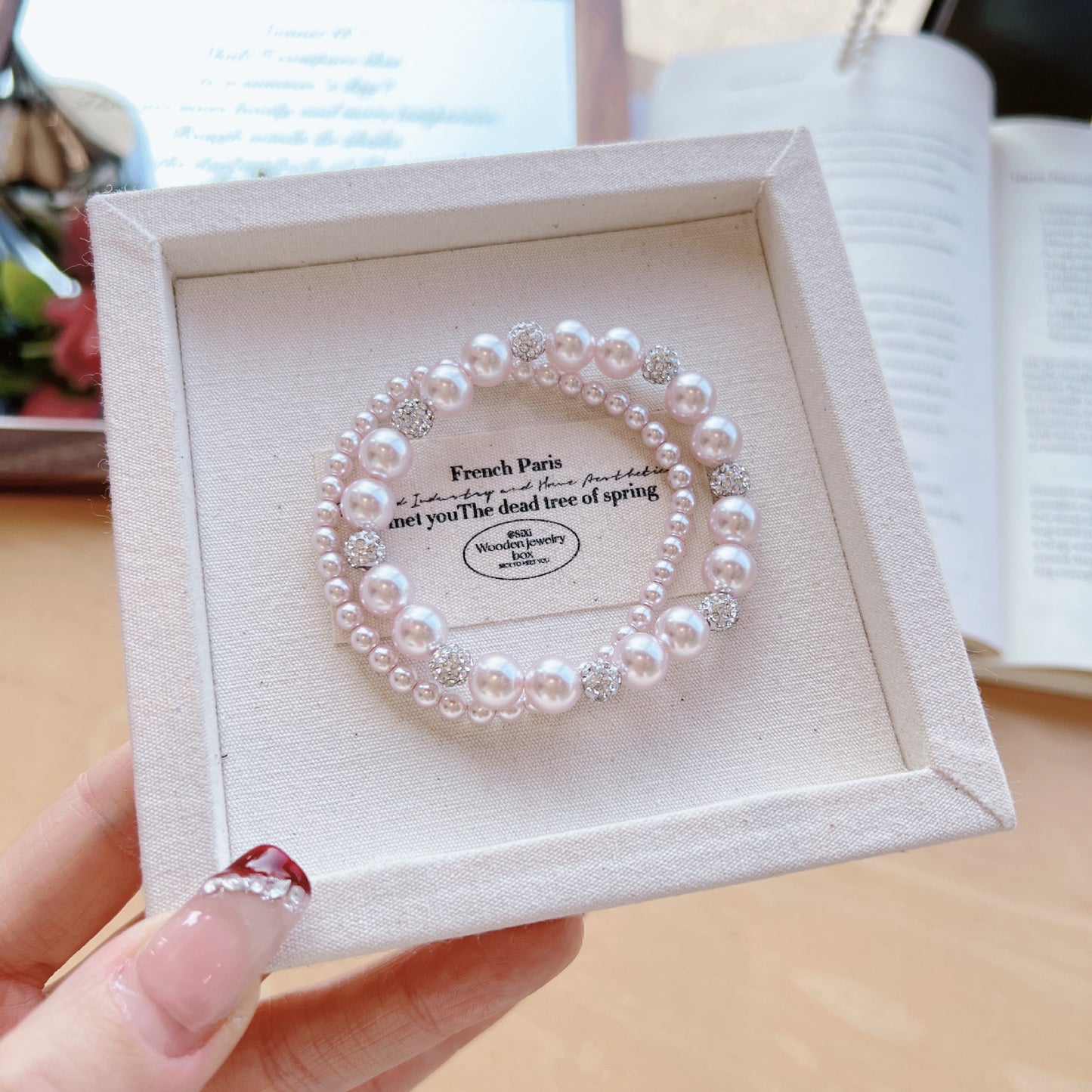 Women's Pearl Series Classic High-grade Temperament Style Bracelet