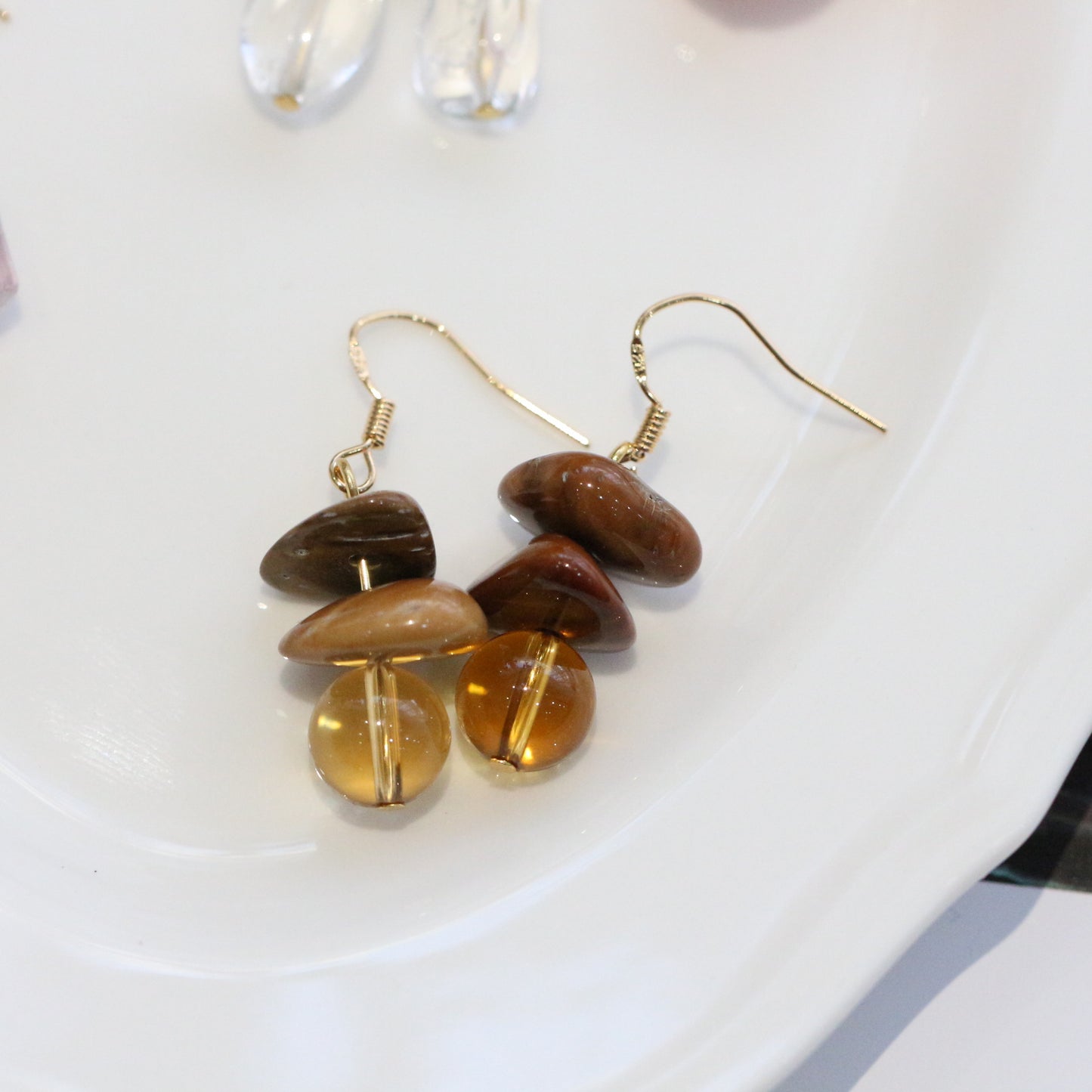 Crystal Simplicity Contrast Color Dopamine Matching Ear Hook
