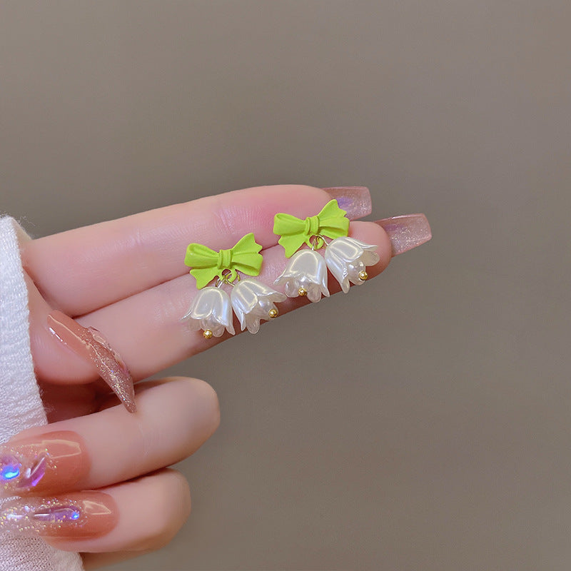 Women's Bone Niche Clips Light Luxury Elegant Stud Earrings