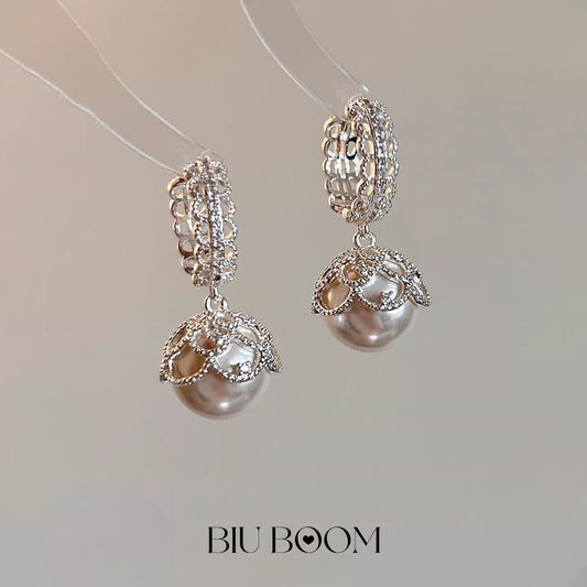 Women's Lace Pearl Ear Clip Elegant High Sense Affordable Earrings