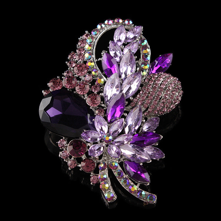 Retro Atmospheric Baroque Style Large Fashion Brooches