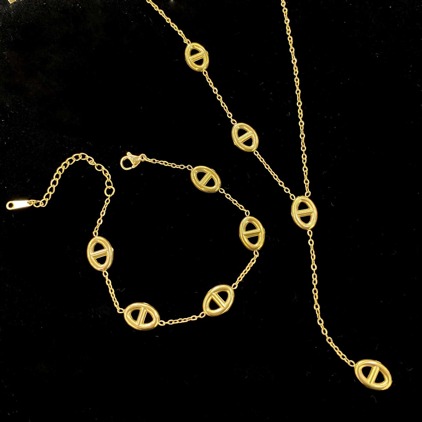 Stainless Steel Gold Combination Not Easy To Fade Light Luxury Jewelry Set