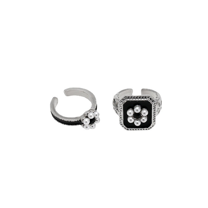 Flower Female Retro Personality Wide Face Geometric Open Hip Hop Rings