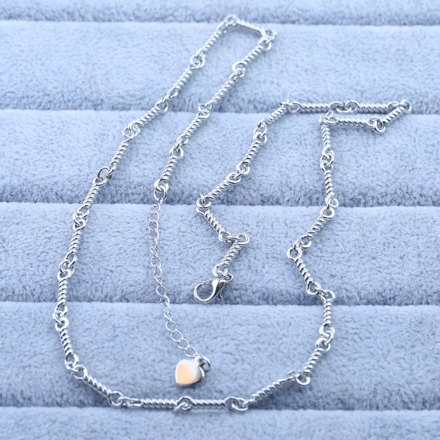 Frame West Queen Holder Love Dripping Necklace