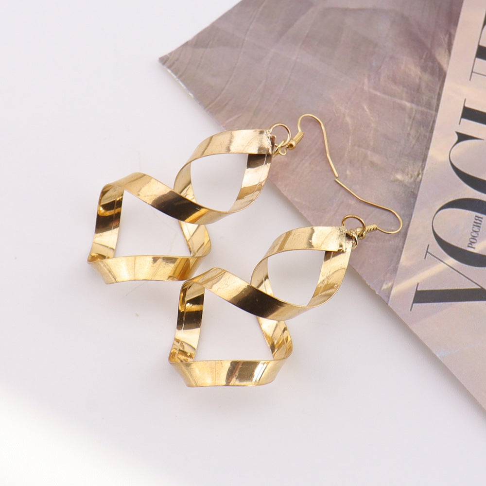 Stylish Simple Personality Spiral Twisted Hollow Earrings