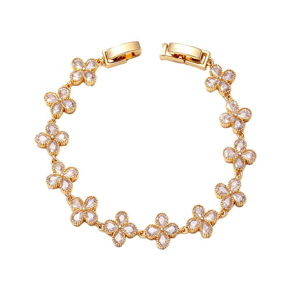 Women's Clover Light Luxury Exquisite High-grade Retro Fashion Jewelry Set