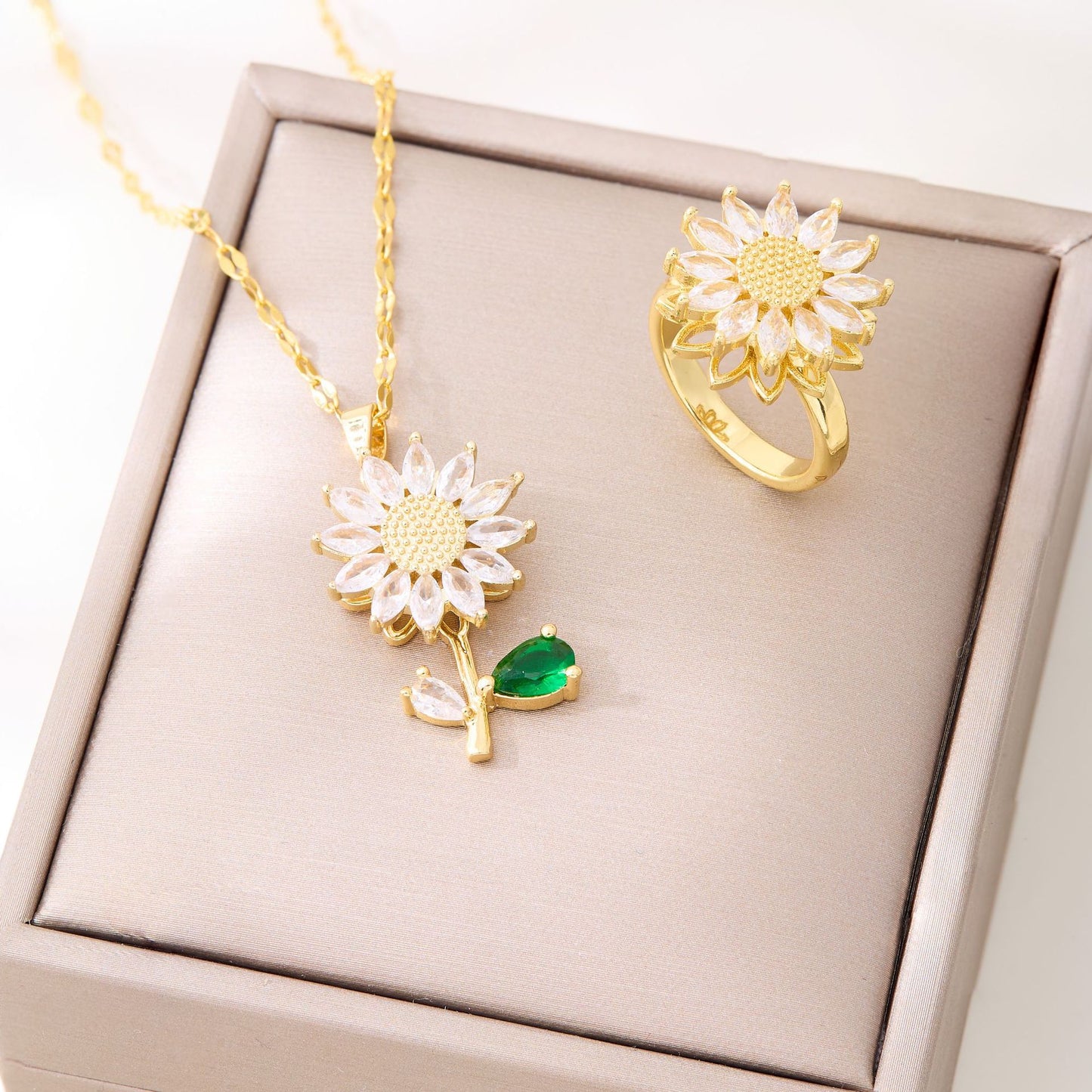 Stainless Steel Chain Waterproof Durable Colorfast Jewelry Set