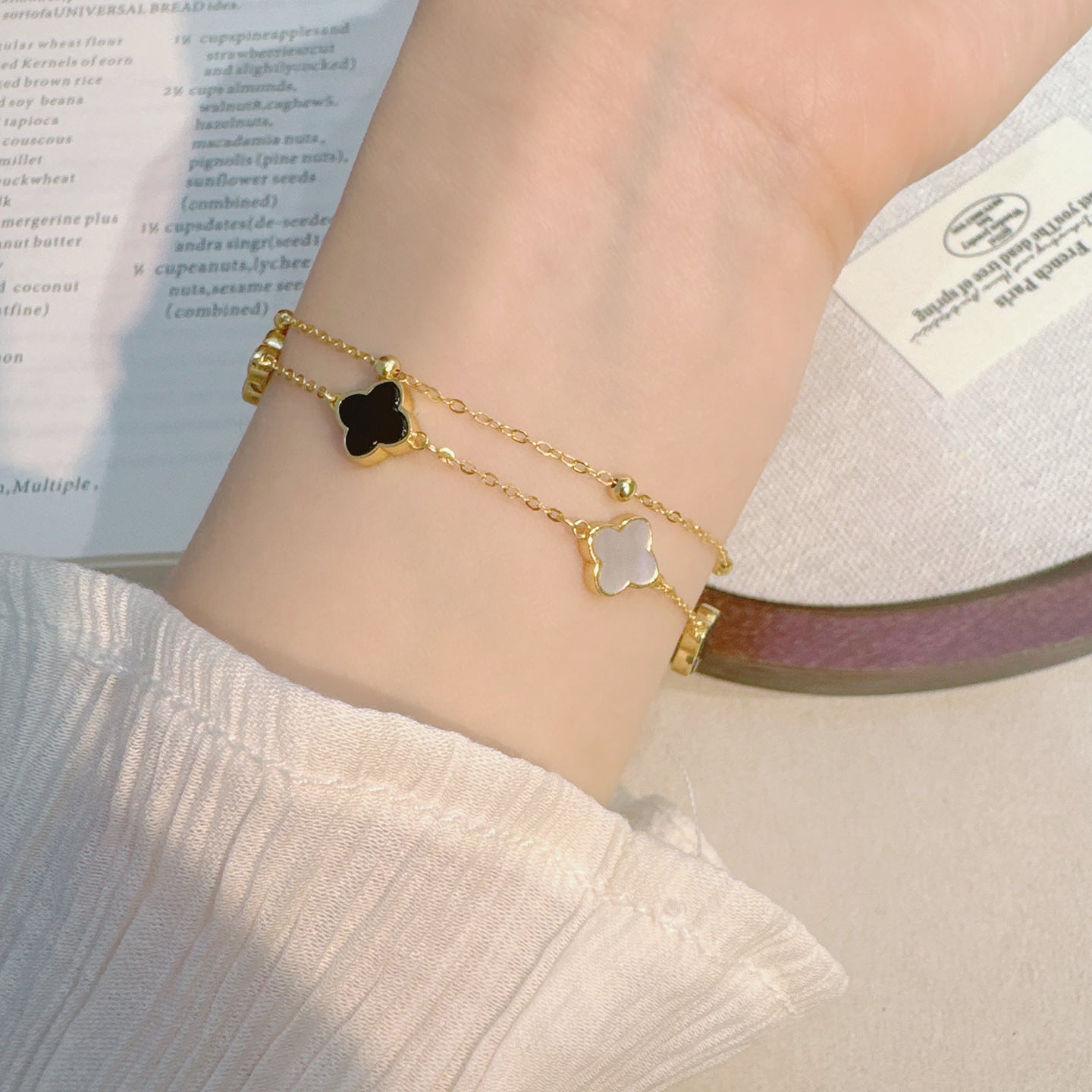 Women's Sterling Sier Clover Light Luxury Minority Bracelets