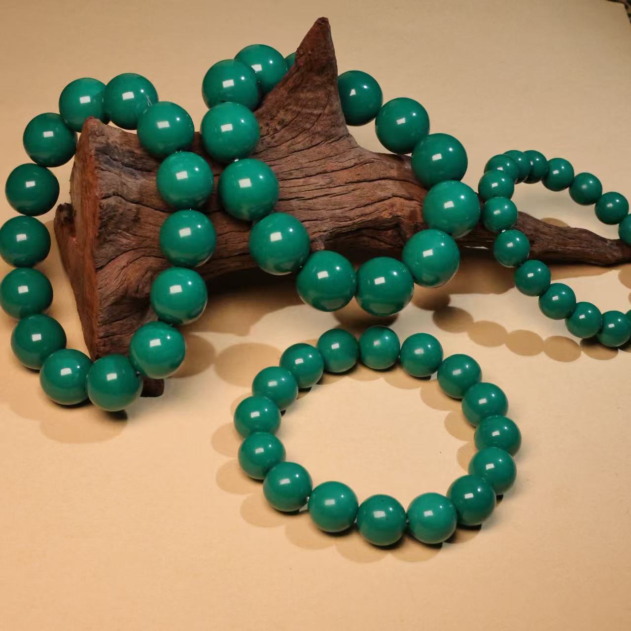 Women's & Men's Imitation Amusement Article Second Generation Synthetic Bracelets