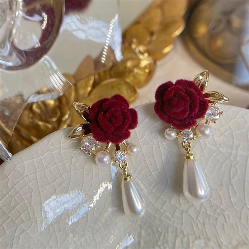 Retro Style Wine Red Black Veet Rose Pearl Elegant Stud Earrings