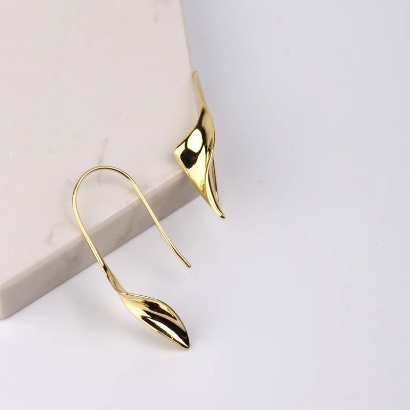 Luxury Advanced Design Sense Ear French Retro Earrings