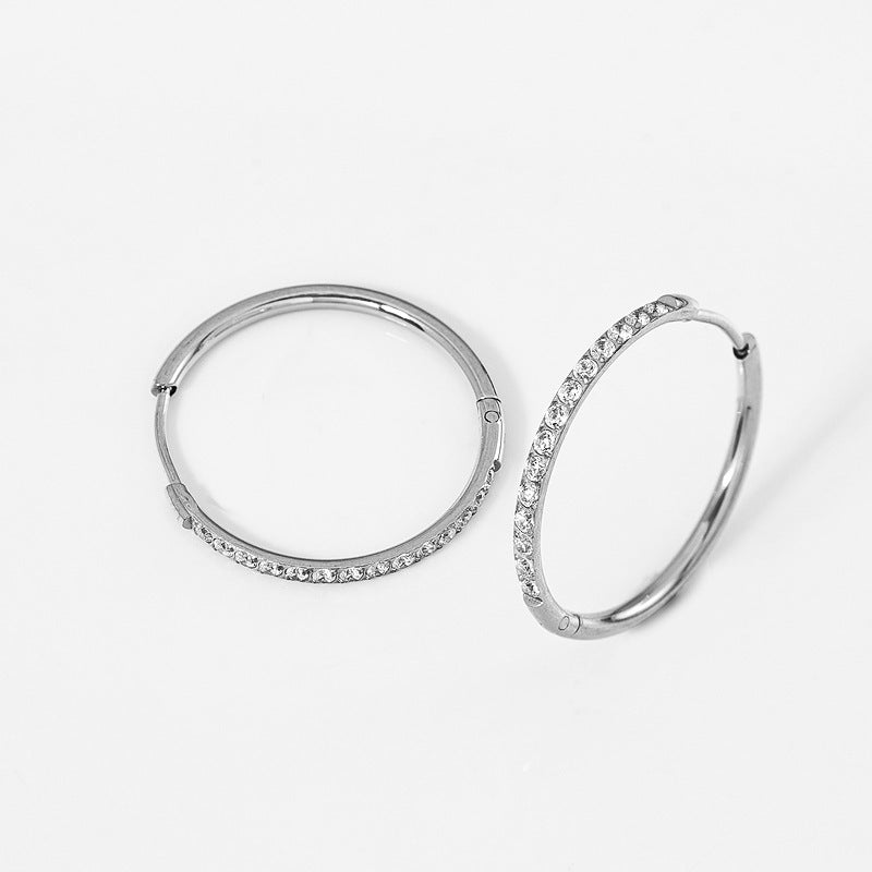 High Quality Carved Stainless Steel Studded With Zircon Titanium Earrings