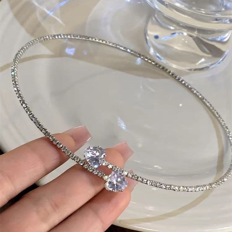 Zircon Simple Heart-shaped Super Shiny Design Fashionable Elegant High-grade Clavicle Necklaces