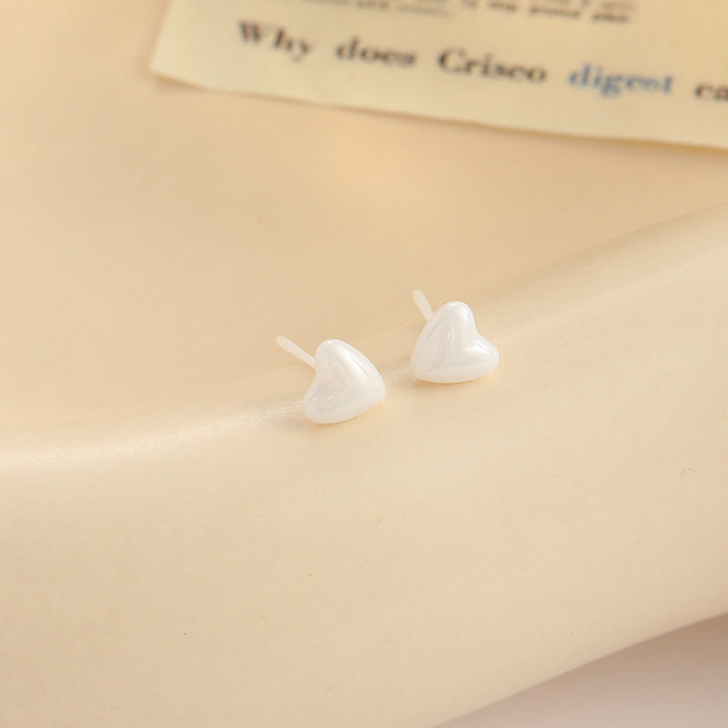 Women's Love Heart Simple Needle Ceramic Ear Bar Sleeping No Earrings