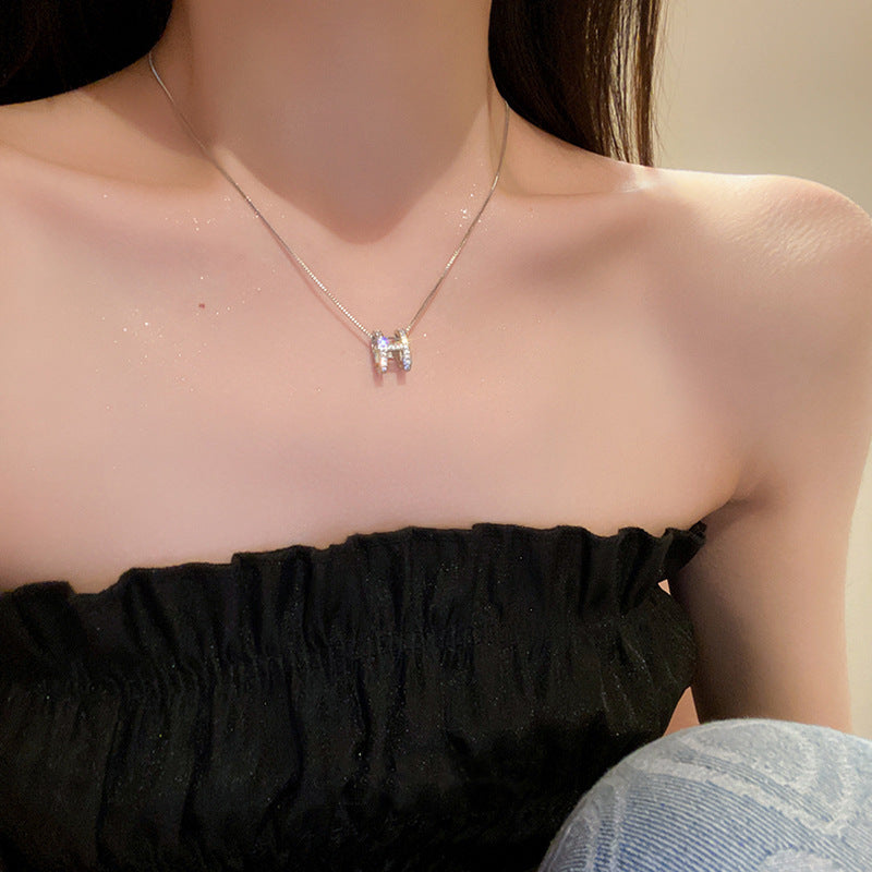 Women's Letter Light Luxury For Design Style Clavicle Chain Necklaces