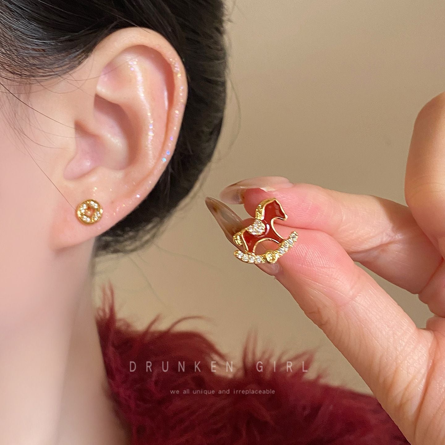 Women's Rich Zodiac Pony Light Luxury High-grade Red Heart Necklace