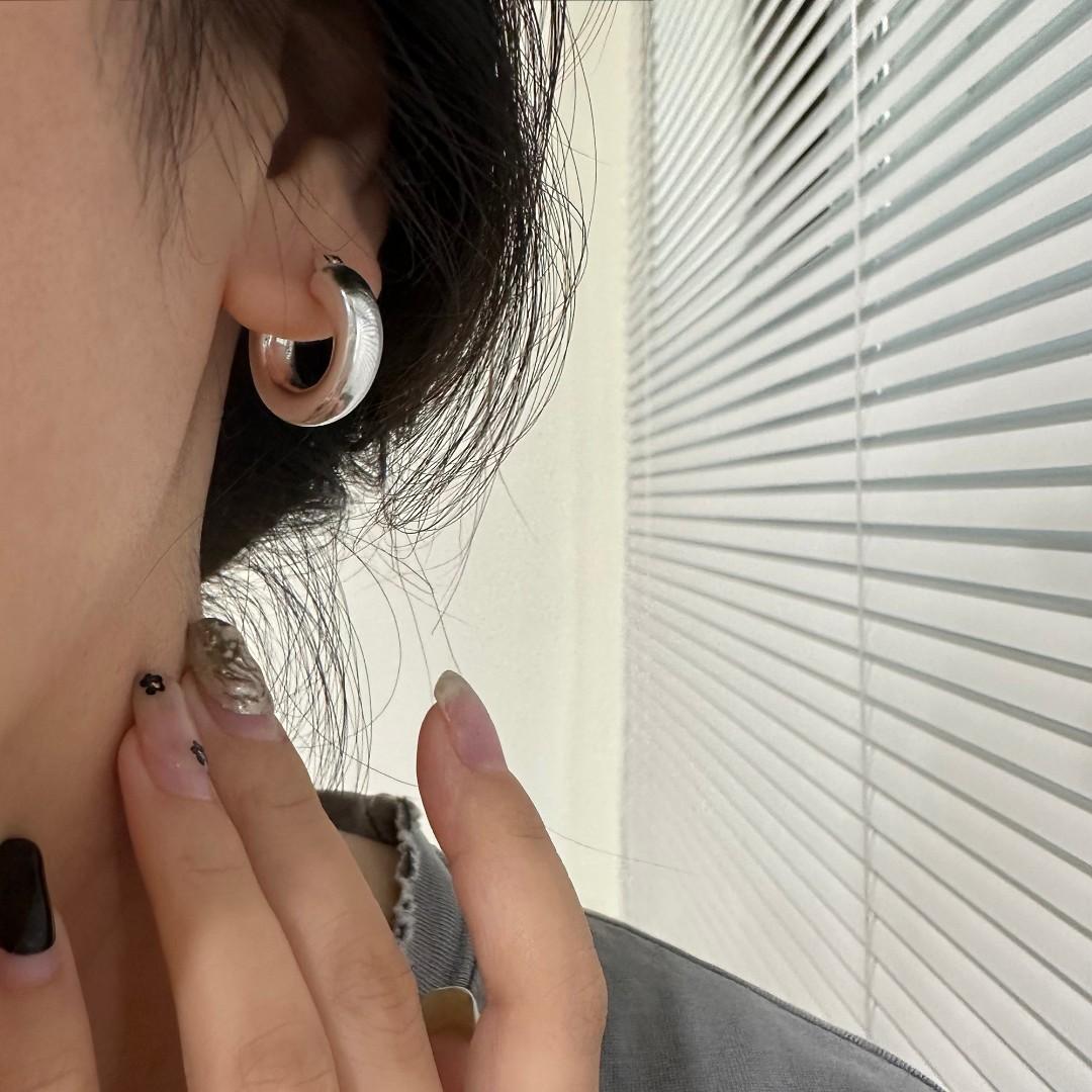 Women's Korean Style Simple Personality O-shaped Round For Ear Earrings