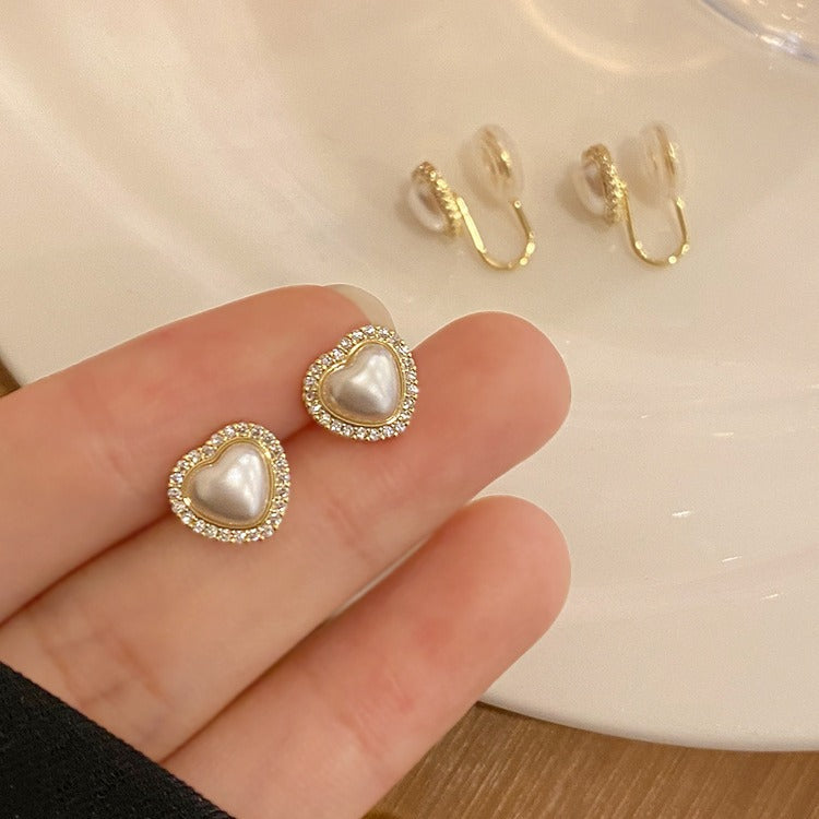 Women's Super Shiny Classic Style Design Small Exquisite Cute Clip Simple Earrings