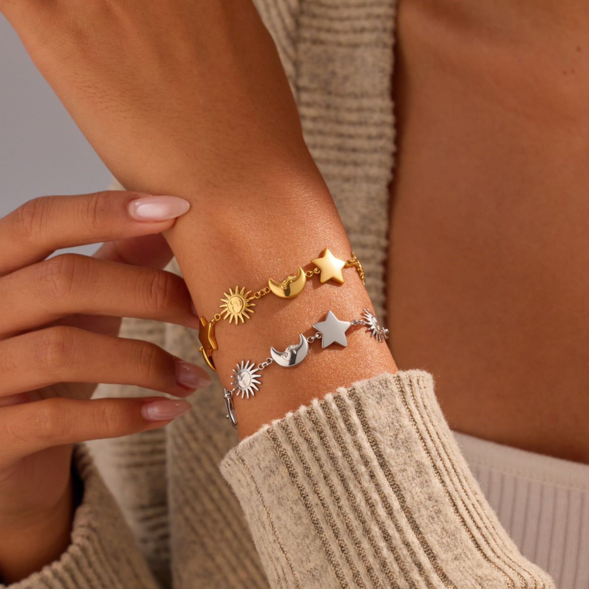 Women's Sun Moon Stainless Steel Light Luxury Bracelets