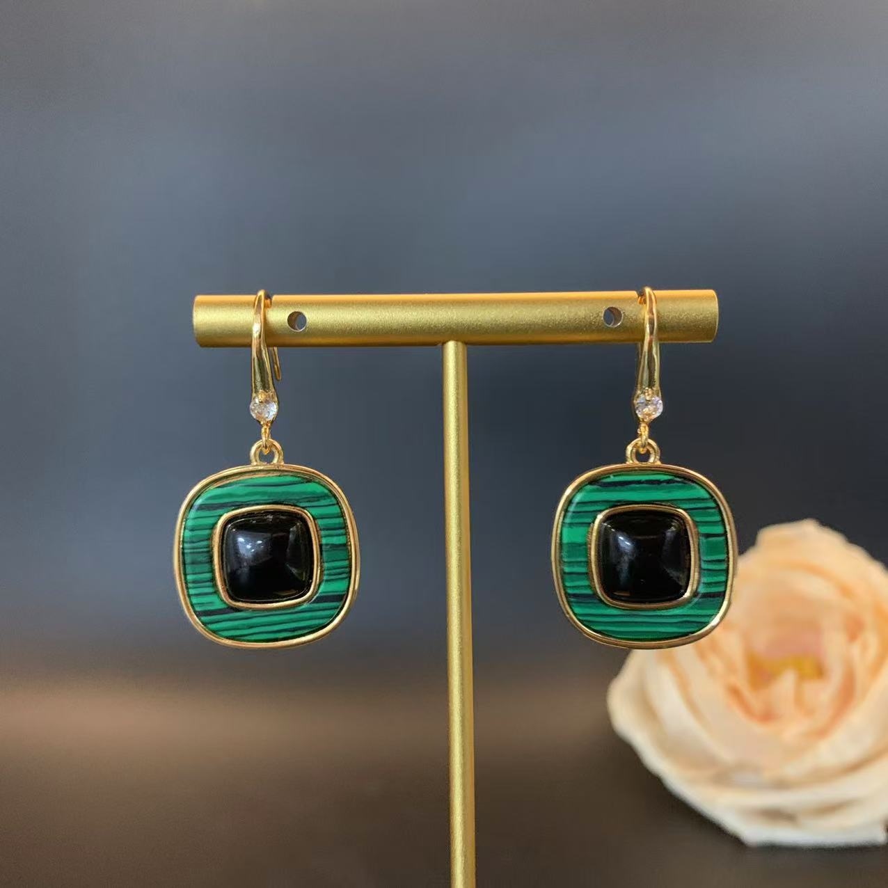 Fashion Temperament Ear Collection Artistic Retro Jewelry Set