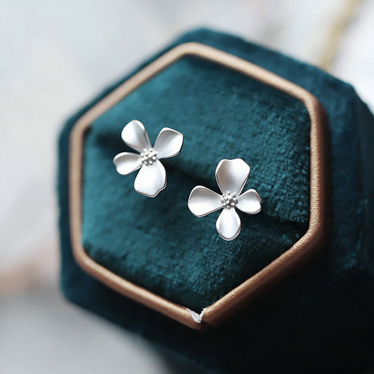 Women's Sterling Sier Sweet Gardenia For Fresh Stylish Stud Earrings