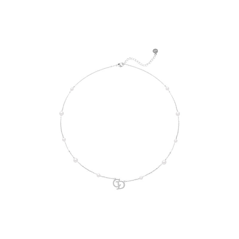 Design For Light Luxury Minority Short Necklaces