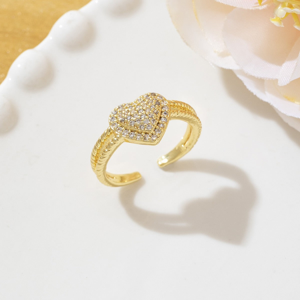 Temperament High Sense Loving Heart With Opening Adjustable Super Flash Ring