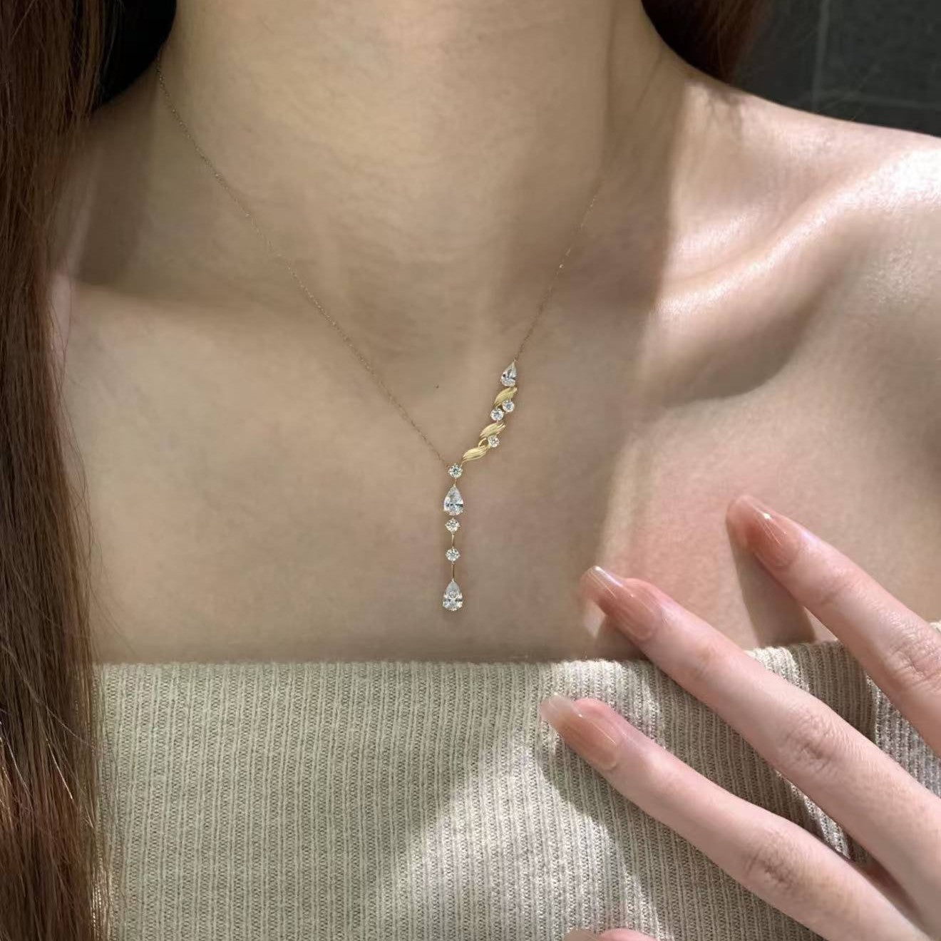 Temperament Light Luxury Niche High-grade Clavicle Necklaces