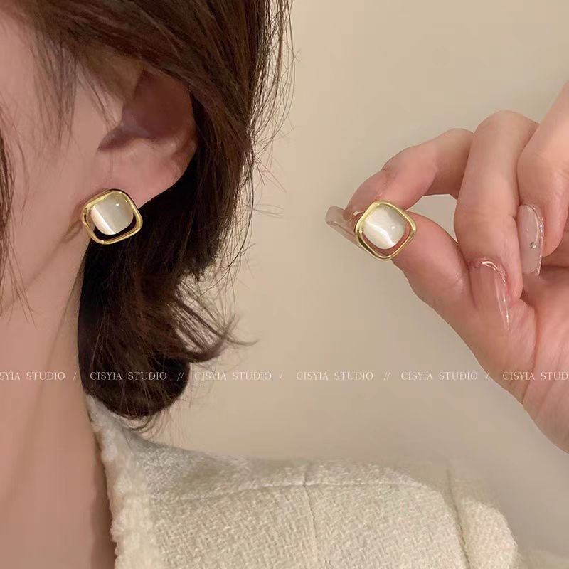 Needle High-grade Female Affordable Luxury Style Tassel Niche Temperamental Earrings