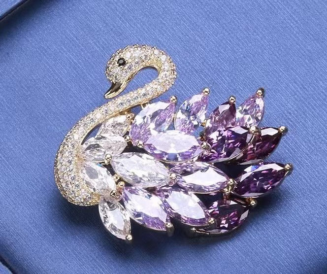 Luxury Refined Simple Crystal Swan Copper Brooch Brooches
