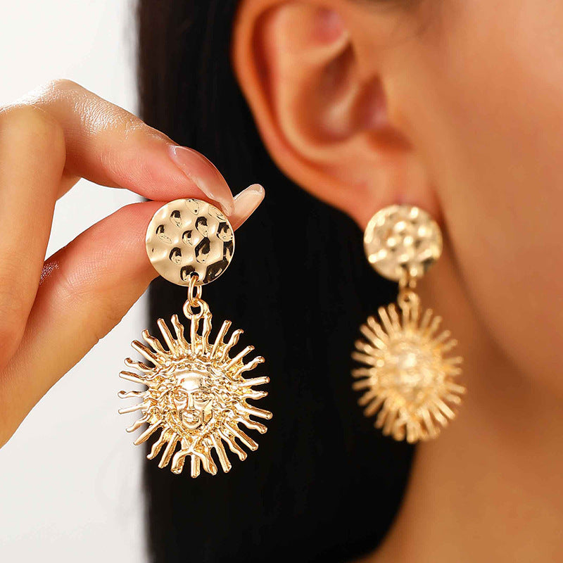 Fashion Exaggerated Sunflower Light Female Trend Party Earrings