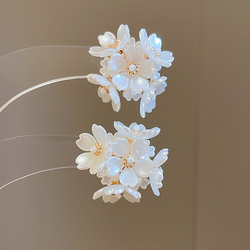 Net Yarn Flowers Tassel Fresh Sweet Earrings