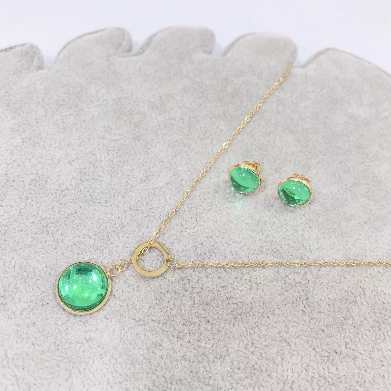 High Quality Color Protection Light Luxury Titanium Necklaces