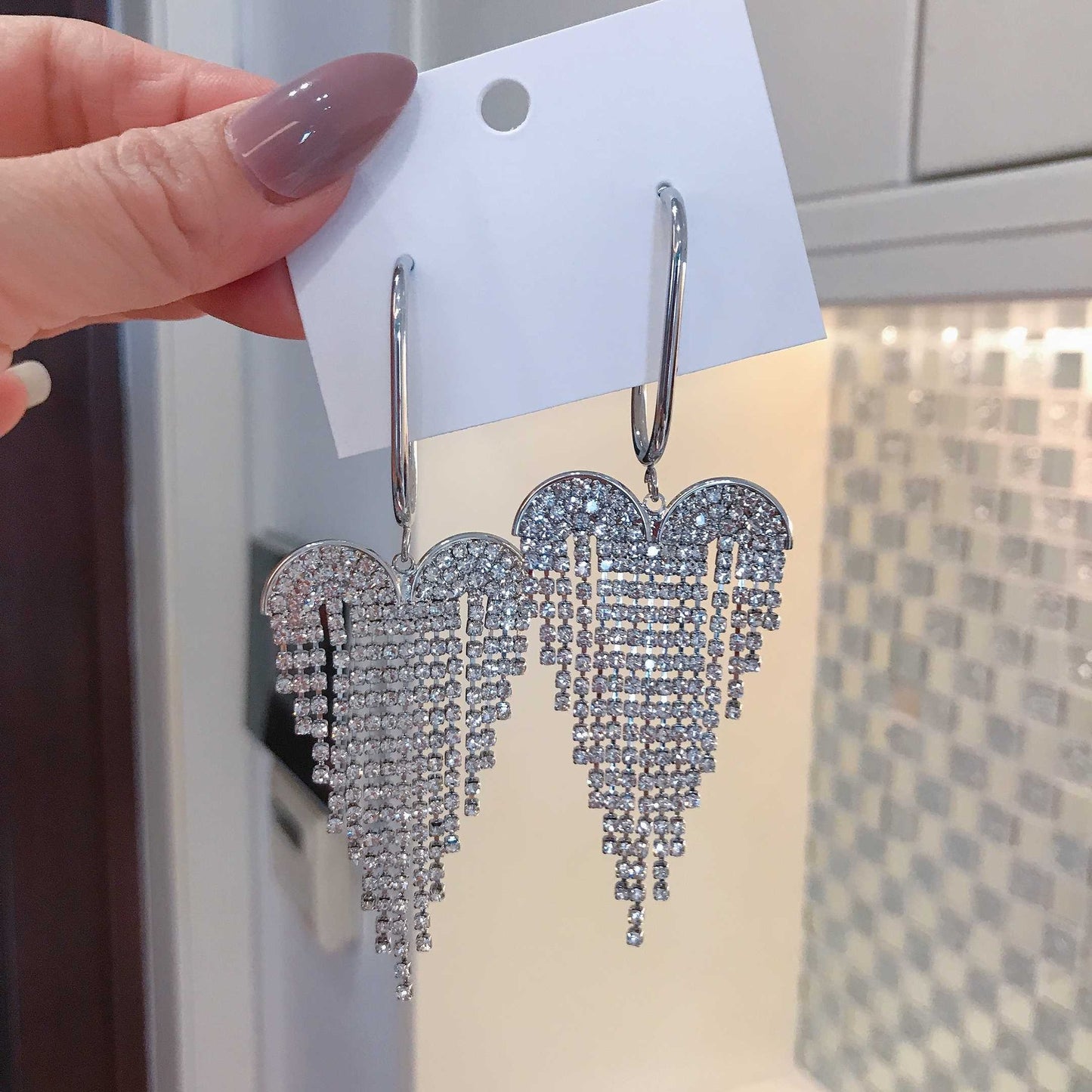 Women's Fashion Exaggerated Rhinestone Long Fringe High-grade Earrings