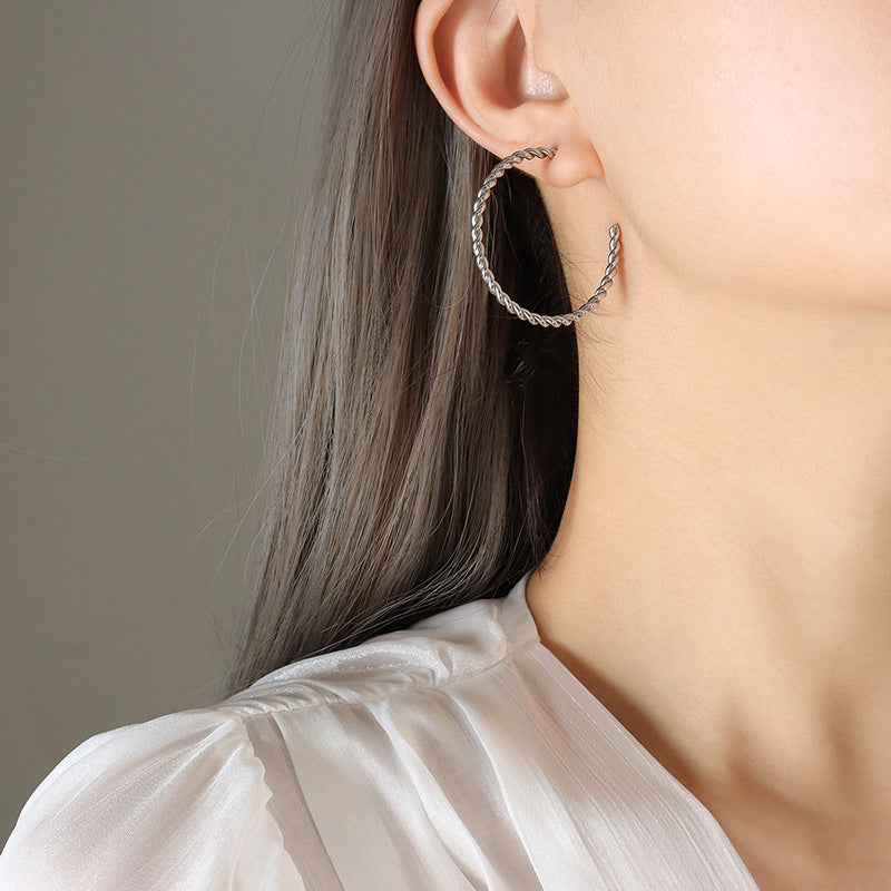 Titanium Steel Gold-plated Braided Cold Wind Rings